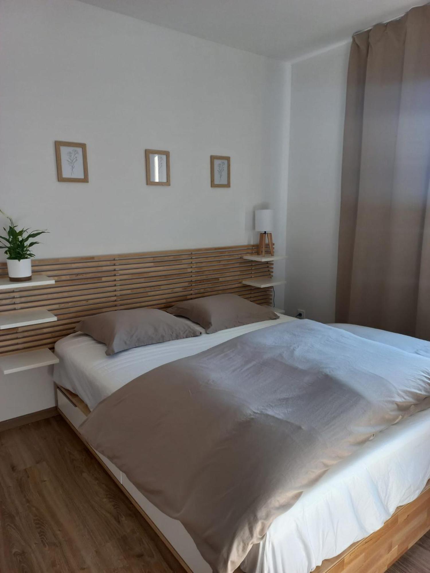 Apartman Anna Нове-Мєсто-над-Метуї Екстер'єр фото