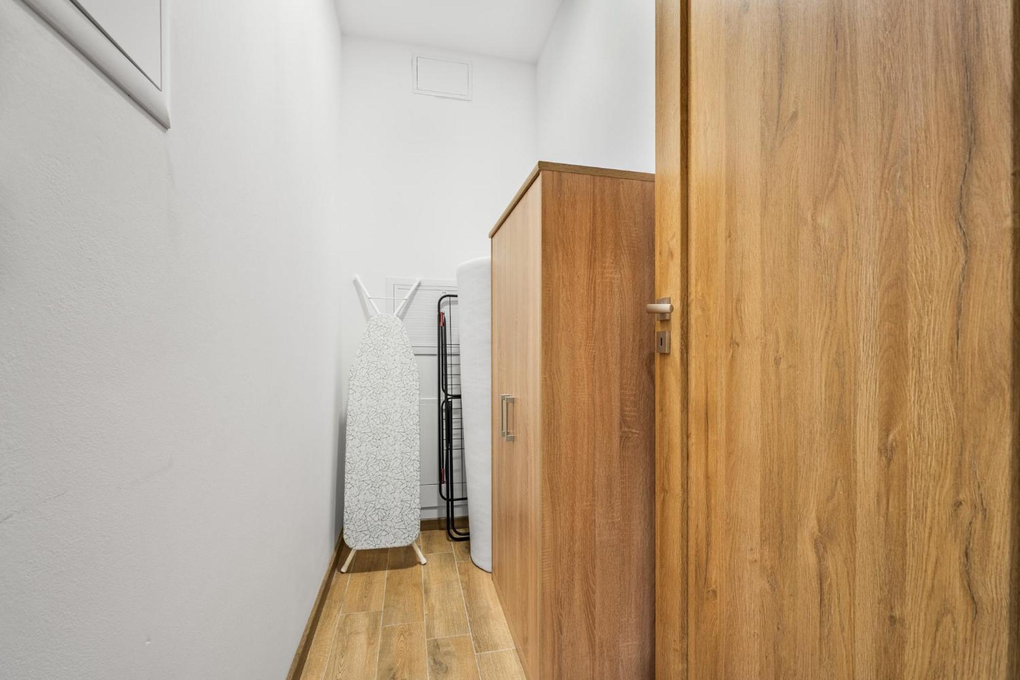 Apartman Anna Нове-Мєсто-над-Метуї Екстер'єр фото